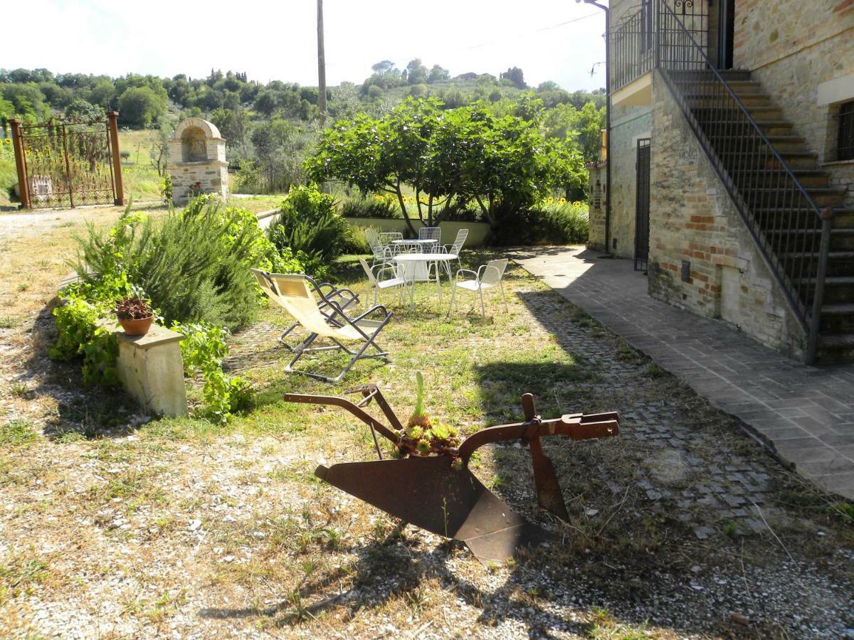 Appartamenti Verde Collina Umbra Bevagna ภายนอก รูปภาพ